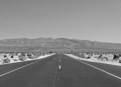 A photograph of a road to illustrate the flash fiction “A Memory” by Cathal O' Connell, published in issue 18 of Neon